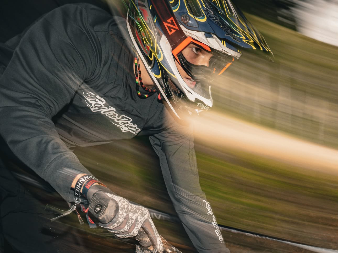 Nico Pfeifer railing a corner at speed